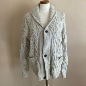 GAP men’s sweater large